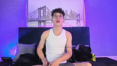 Snapshot of ianwayne_ chatting on 12.09.24 Andrew online show from 12.09.24