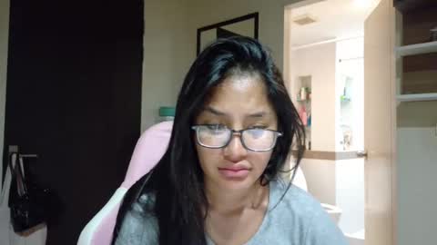 Snapshot of ice_ice_baby__ chatting on 09.28.25 ice_ice_baby__ online show from 09.28.25