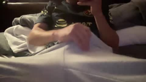 Snapshot of ice_jr chatting on 12.10.24 Ice Jr online show from 12.10.24