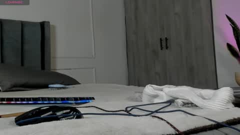 Snapshot of ice_princess__ chatting on 10.08.25 Crystall online show from 10.08.25