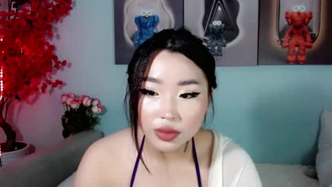 Snapshot of ichiben chatting on 01.06.25 ichiben online show from 01.06.25