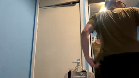 Snapshot of icums4u chatting on 01.06.25 icums4u online show from 01.06.25