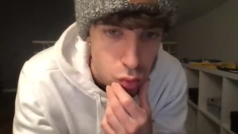 Snapshot of icyninesix chatting on 12.20.24 icyninesix online show from 12.20.24