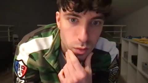 Snapshot of icyninesix chatting on 12.30.24 icyninesix online show from 12.30.24