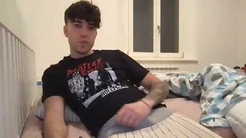 Snapshot of icyninesix chatting on 01.24.25 icyninesix online show from 01.24.25