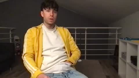 Snapshot of icyninesix chatting on 02.05.25 icyninesix online show from 02.05.25