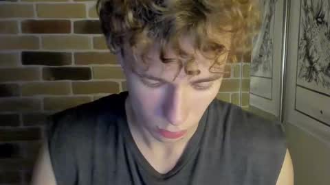 Snapshot of idkiww chatting on 09.15.25 yo online show from 09.15.25