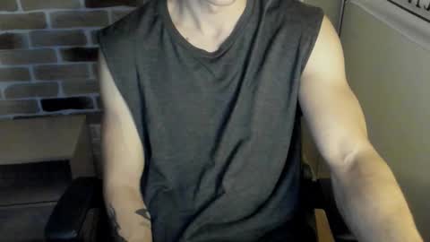 Snapshot of idkiww chatting on 10.23.25 yo online show from 10.23.25