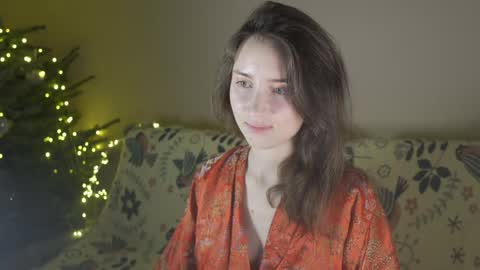 Snapshot of ifyouleave chatting on 12.13.24 Belle online show from 12.13.24