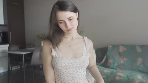 Snapshot of ifyouleave chatting on 02.18.25 Belle online show from 02.18.25