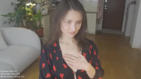 Snapshot of ifyouleave chatting on 09.14.25 Belle online show from 09.14.25