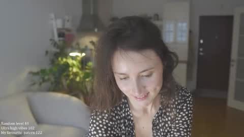 Snapshot of ifyouleave chatting on 09.15.25 Belle online show from 09.15.25