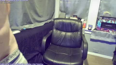 Snapshot of igetherwetter chatting on 01.14.25 Amiri Roue online show from 01.14.25