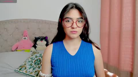 Snapshot of iki_mei chatting on 02.13.25 Maria online show from 02.13.25