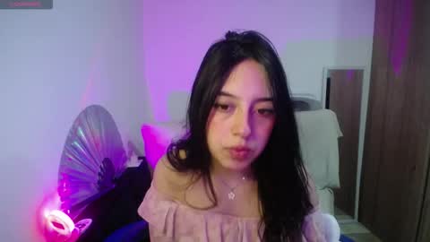 Snapshot of im_misssilver chatting on 11.07.25 im_misssilver online show from 11.07.25