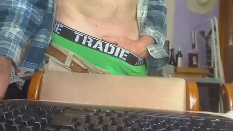 Snapshot of imaussiechris chatting on 01.05.25 Aussie Guy online show from 01.05.25