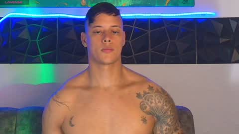 Snapshot of imconor chatting on 12.11.24 imconor online show from 12.11.24