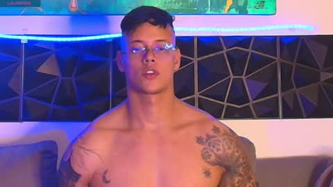 Snapshot of imconor chatting on 01.10.25 imconor online show from 01.10.25