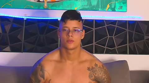 Snapshot of imconor chatting on 02.17.25 imconor online show from 02.17.25