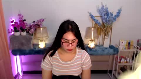 Snapshot of imdestined_foryou chatting on 01.20.25 Ashley online show from 01.20.25