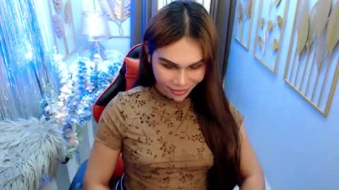 Snapshot of imdestined_foryou chatting on 10.14.25 Ashley online show from 10.14.25