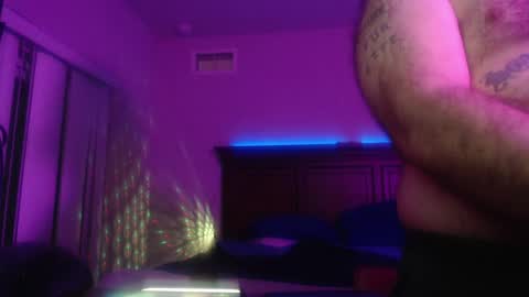 Snapshot of imthatfnguy chatting on 12.15.24 I use to be imeverythingandnothing online show from 12.15.24