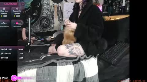 Snapshot of inarafoxxx chatting on 02.20.25 Inarafoxx online show from 02.20.25