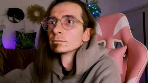 Snapshot of incandenza_ chatting on 09.17.25 incandenza_ online show from 09.17.25