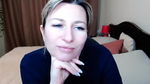 incredible_ariela online show from 12.15.24