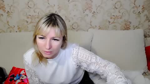 incredible_ariela online show from 02.01.25