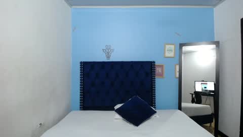 Snapshot of indian_whore18 chatting on 01.17.25 indian_whore18 online show from 01.17.25