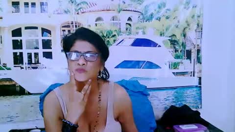 Femiez online show from 01.18.25