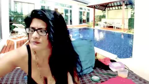 Femiez online show from 01.27.25