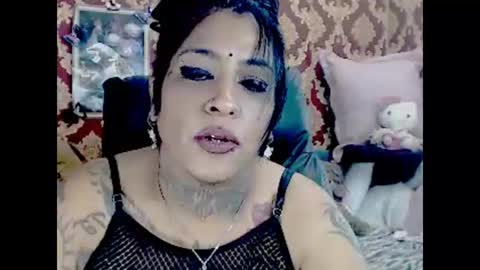 Snapshot of indiancatz2 chatting on 09.19.25 anusha online show from 09.19.25