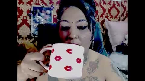 Snapshot of indiancatz2 chatting on 10.01.25 anusha online show from 10.01.25