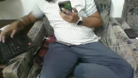 Snapshot of indianlover1433 chatting on 01.03.25 Indian lover online show from 01.03.25
