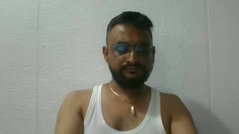 Snapshot of indianlover1433 chatting on 09.13.25 Indian lover online show from 09.13.25