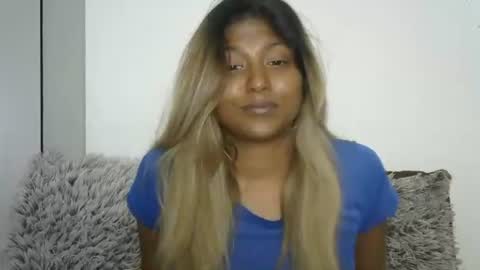 Snapshot of indianqtpie6 chatting on 09.11.25 indianqtpie6 online show from 09.11.25