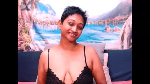 Snapshot of indianspicy69 chatting on 12.03.24 Shreya online show from 12.03.24