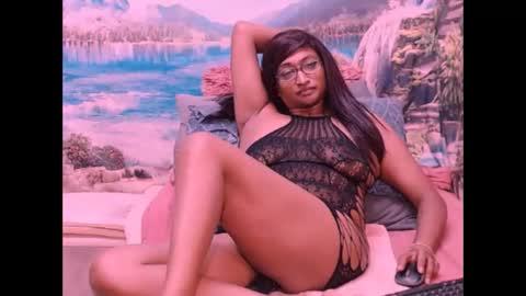 Snapshot of indianspicy69 chatting on 01.22.25 Shreya online show from 01.22.25