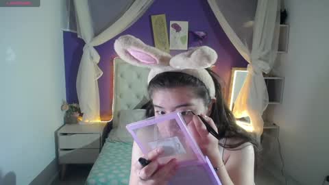 Snapshot of ingrid_casas chatting on 12.02.24 Ingrid petite online show from 12.02.24