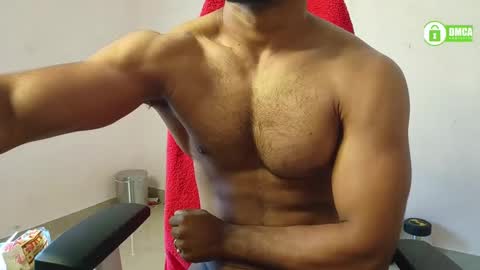 Snapshot of insanestud_miles chatting on 01.11.25 Miles online show from 01.11.25