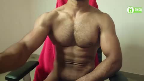 Snapshot of insanestud_miles chatting on 01.22.25 Miles online show from 01.22.25
