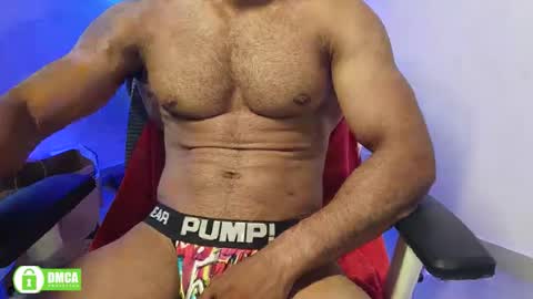 Snapshot of insanestud_miles chatting on 10.03.25 Miles online show from 10.03.25