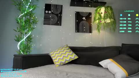 Ellie online show from 03.02.25