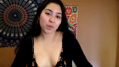 Snapshot of intimatetales chatting on 03.04.25 Africa online show from 03.04.25