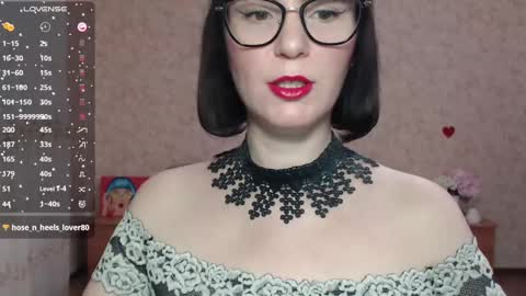Snapshot of irenlarasani chatting on 01.31.25 IrenLarasani online show from 01.31.25