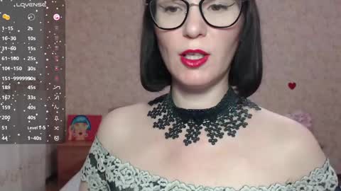 Snapshot of irenlarasani chatting on 02.19.25 IrenLarasani online show from 02.19.25