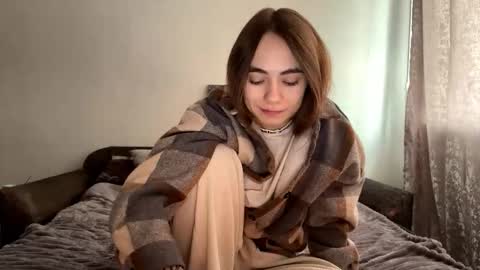 Evie online show from 10.03.25