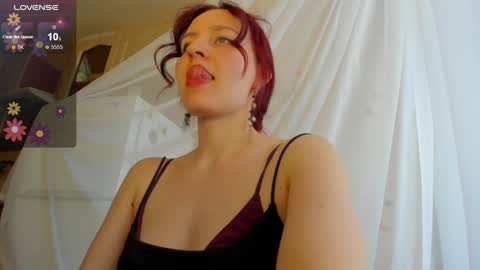 Snapshot of iris_crispy chatting on 01.21.25 Iris online show from 01.21.25